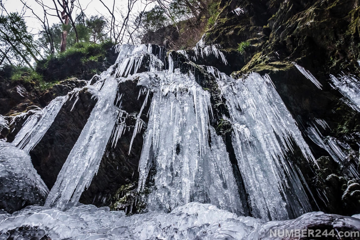 Jintsu waterfall icefall 6
